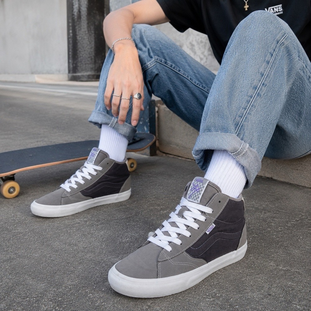 Vans The Lizzie Frost Gray Mid Skateboarding Shoes Mens 11 Lizzy Armanto Skater